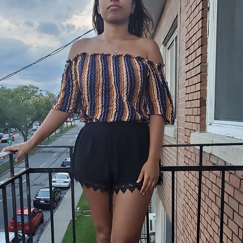 Crop top
